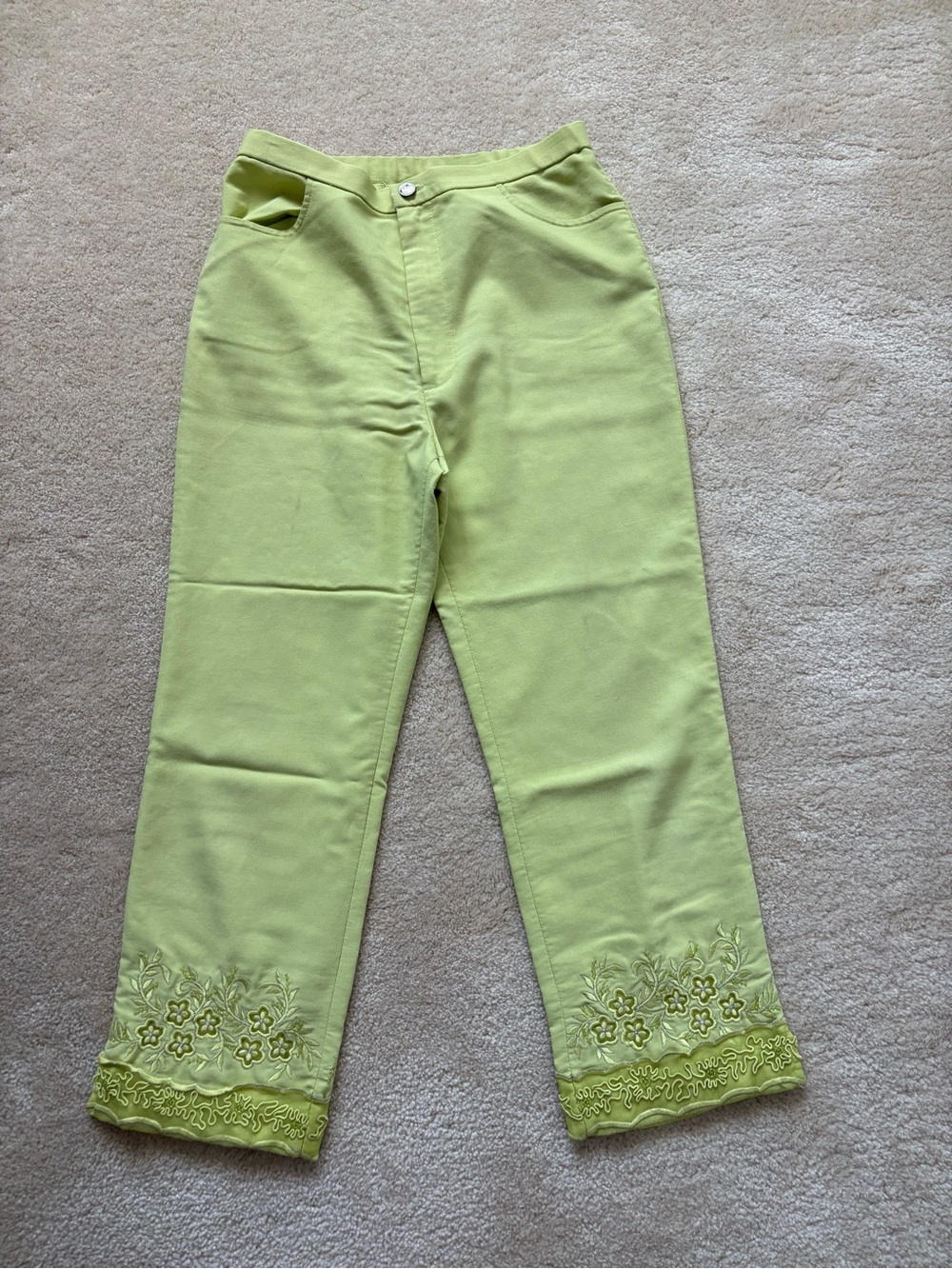 Vintage Y2K Madeline lime summer green high waisted embroidered capris sz 28